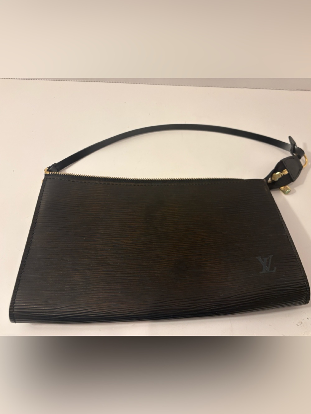 Louis Vuitton Epi Noir Pochette Wristlet Purse Authentic